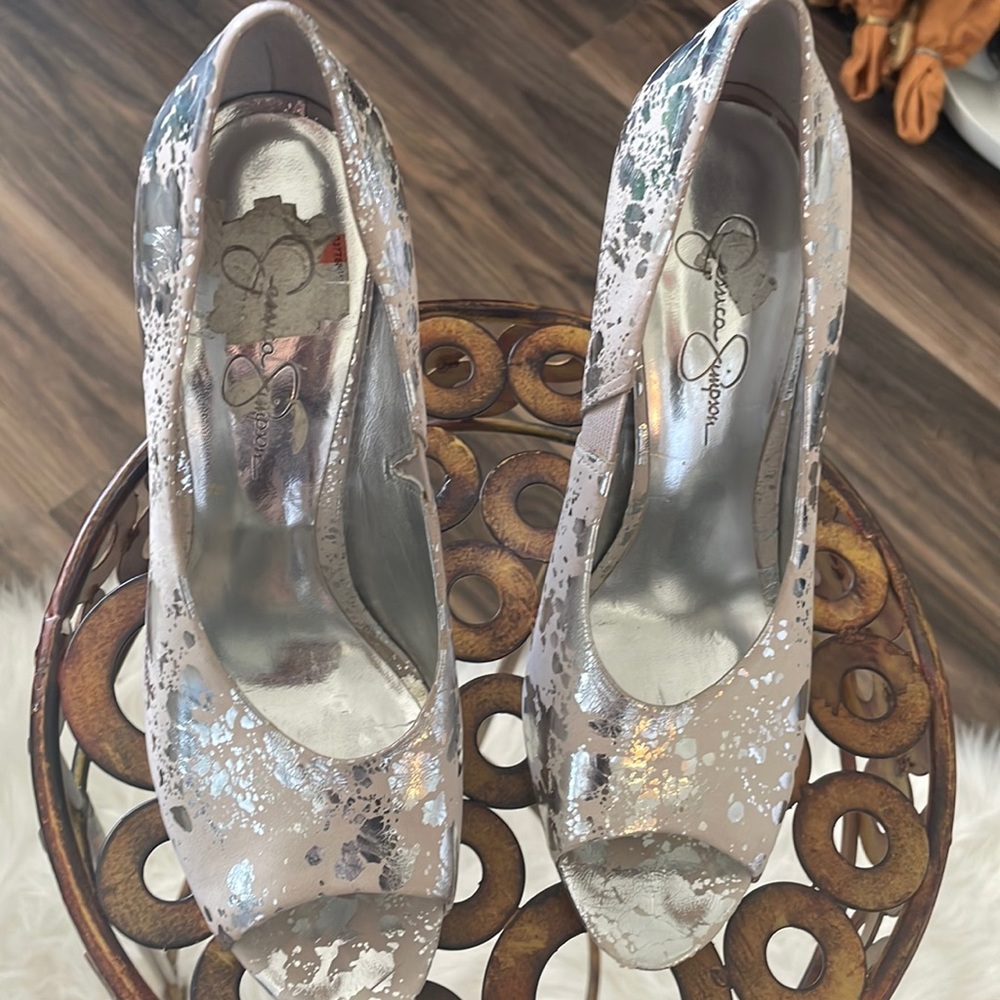 Jessica Simpson 2 inch peep toe heel silver and white 8.5